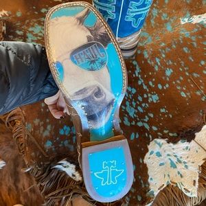 Deja Moo Tin Haul Boots